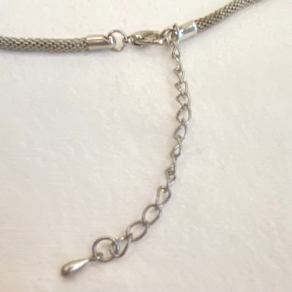 Silver Tone Necklace Snake Chain Matinee Length Lobster Claw Clasp - Picture 4 of 5